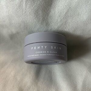 💄4/$25 fenty skin cookies n clean detox mask